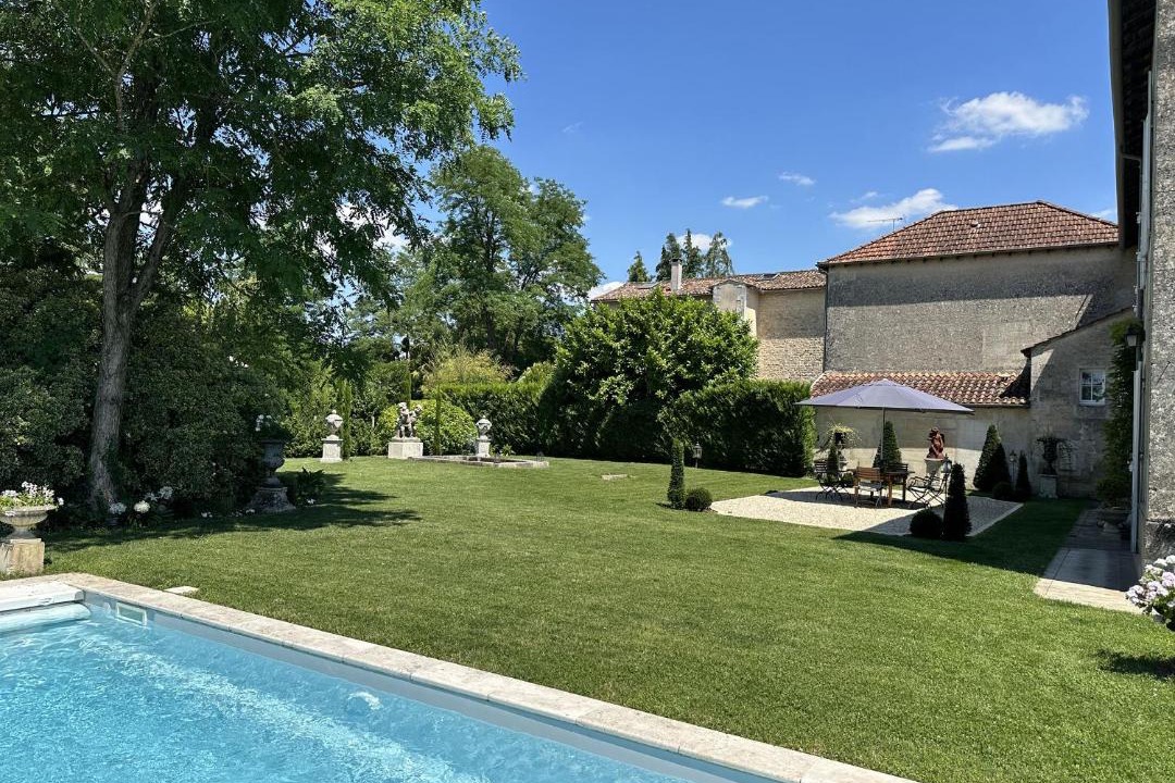 Photo of Others in Jonzac