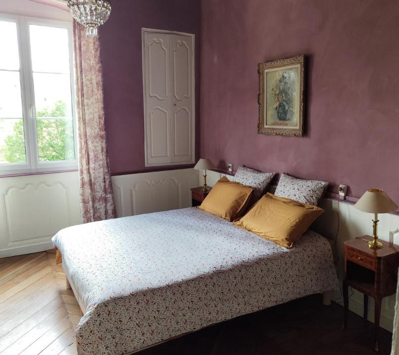 Photo of Bedroom in Montmirey-la-Ville
