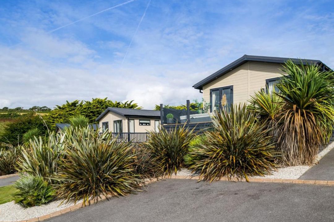 Photo of Others in Praa Sands