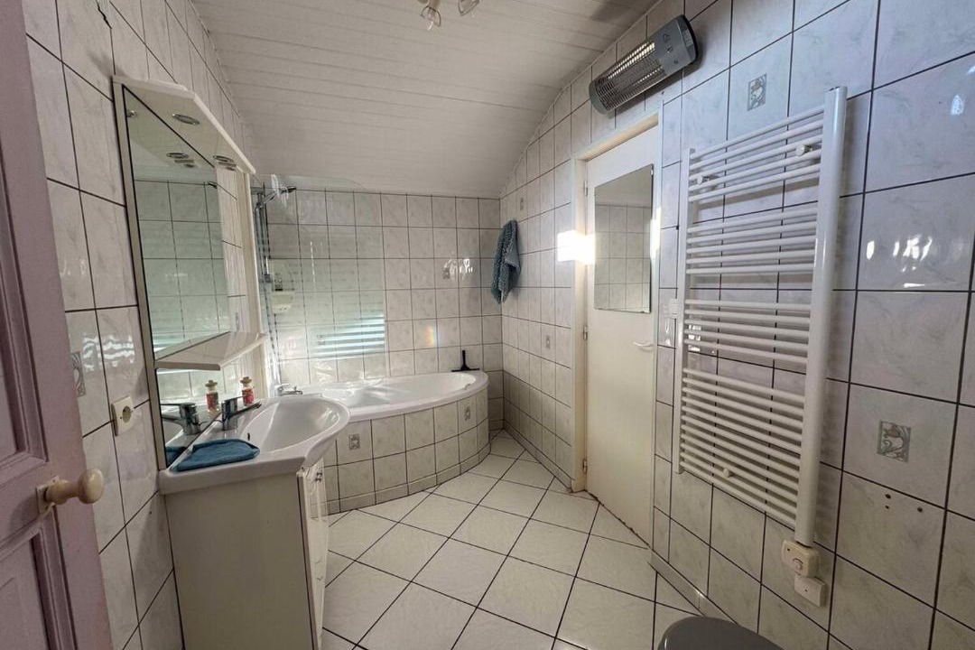Photo of Bathroom in Vitry-en-Perthois