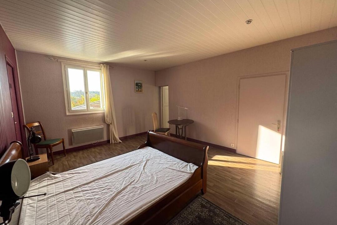 Photo of Bedroom in Vitry-en-Perthois