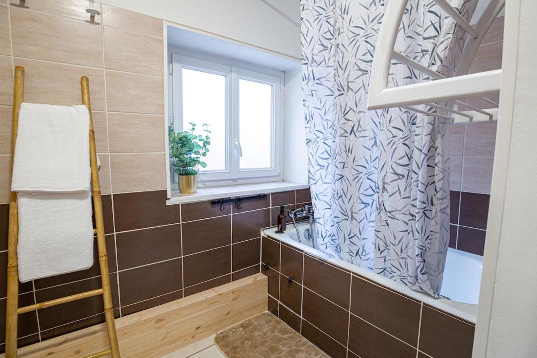 Photo of Bathroom in La Verpilliere
