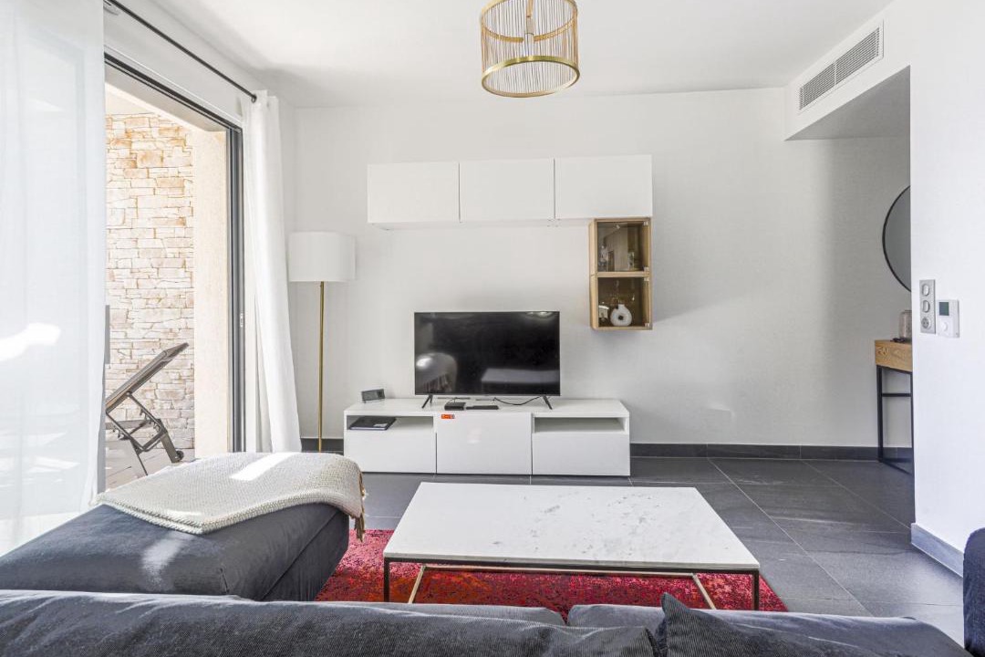 Photo of Others in Eze