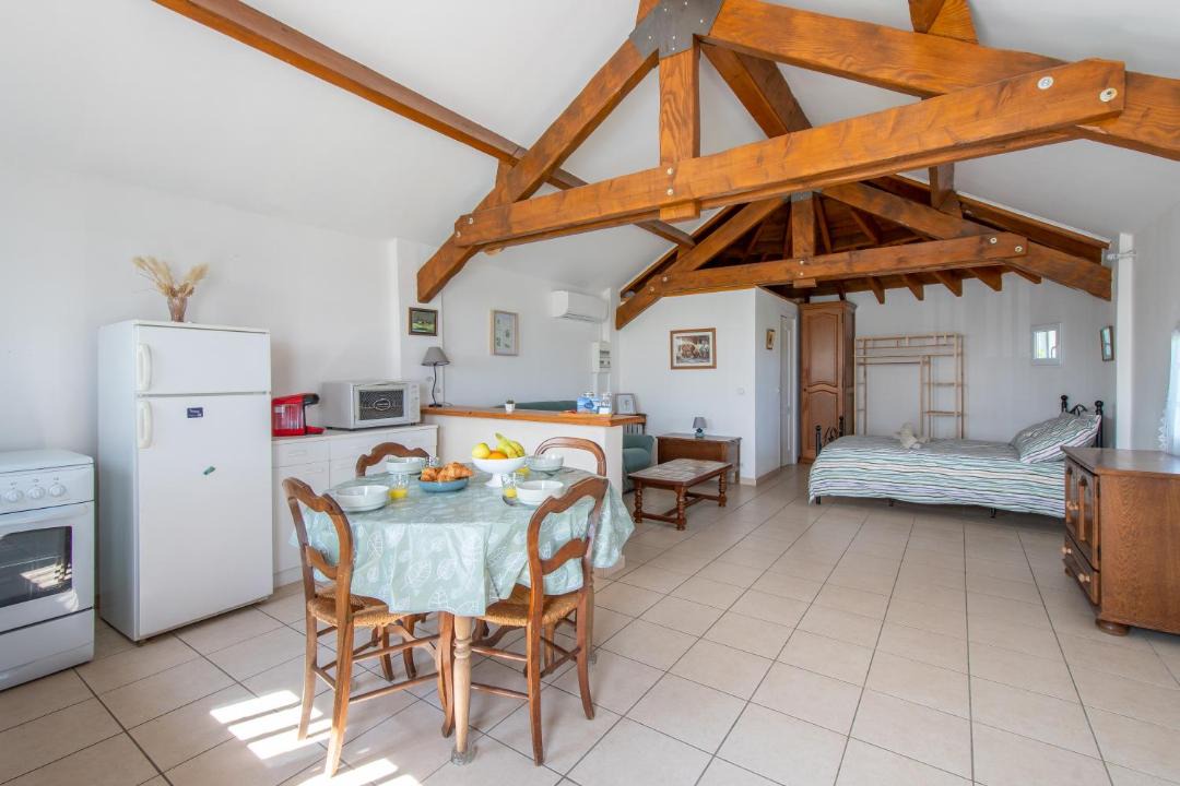 Photo of Others in Le Cailar