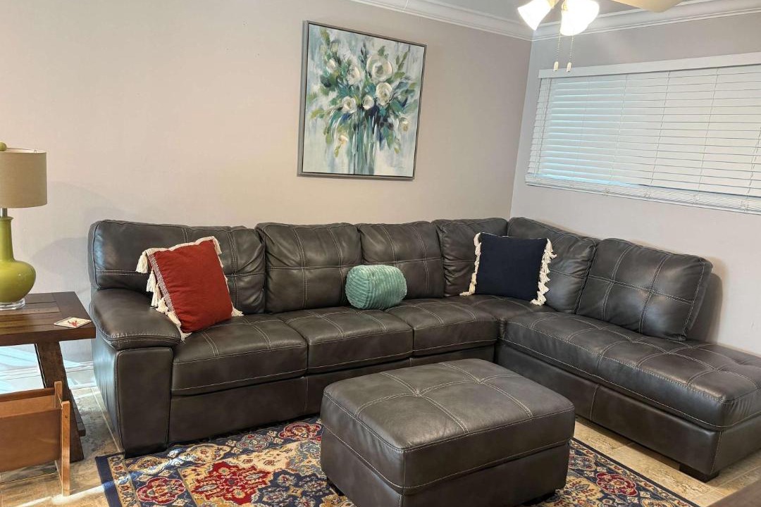Photo of Livingroom in Highlands - Perkins