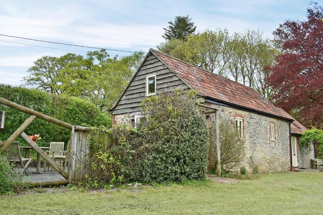 Photo of Others in West Compton