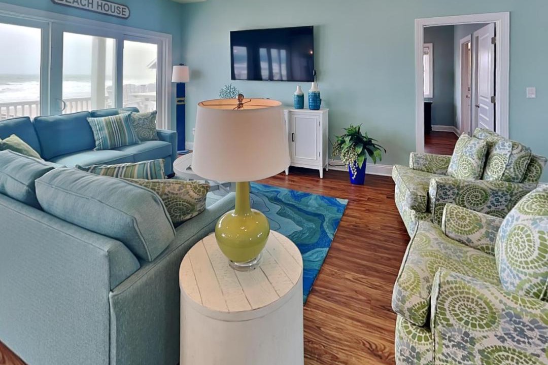 Photo of Livingroom in Village of Stump Sound