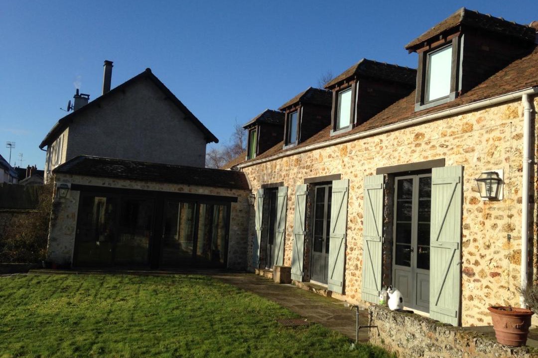 Photo of Buildings in Saint Germain les Arpajon