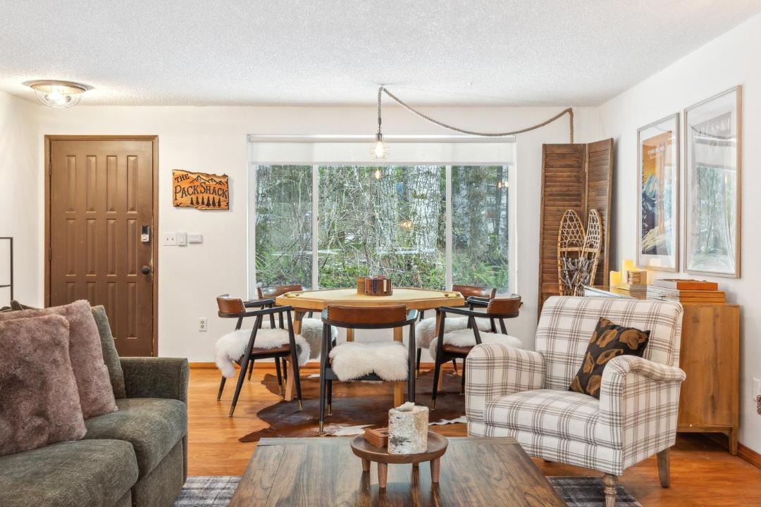 Photo of Others in Packwood