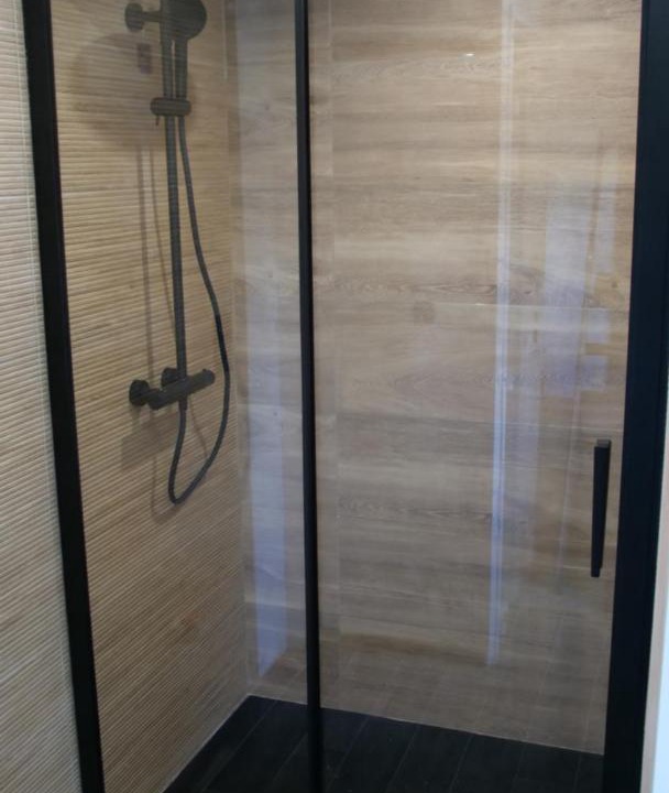 Photo of Bathroom in Saint-Eloy-les-Mines