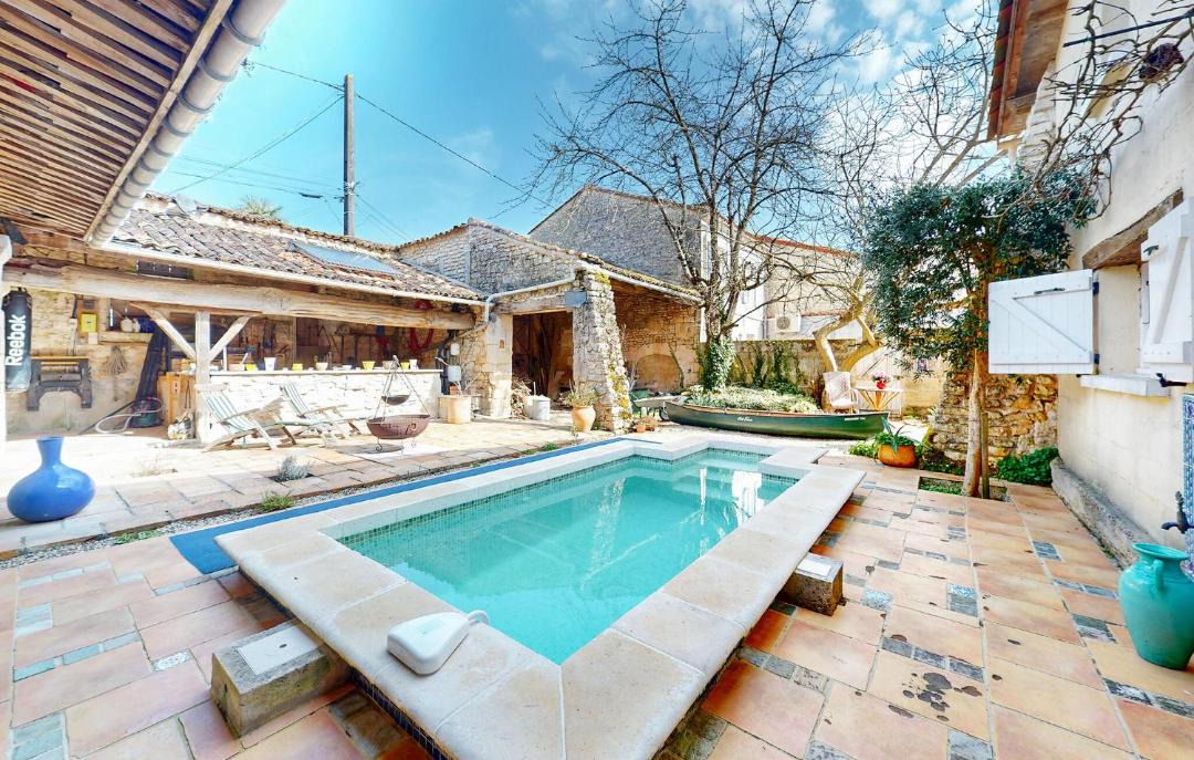 Photo of Others in Saint-Simon