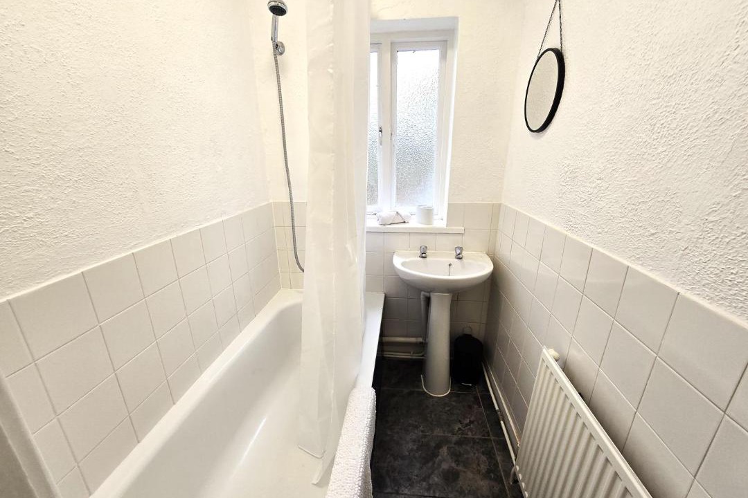 Photo of Bathroom in Knebworth
