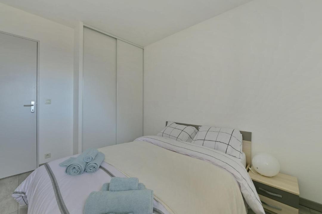 Photo of Bedroom in Laval
