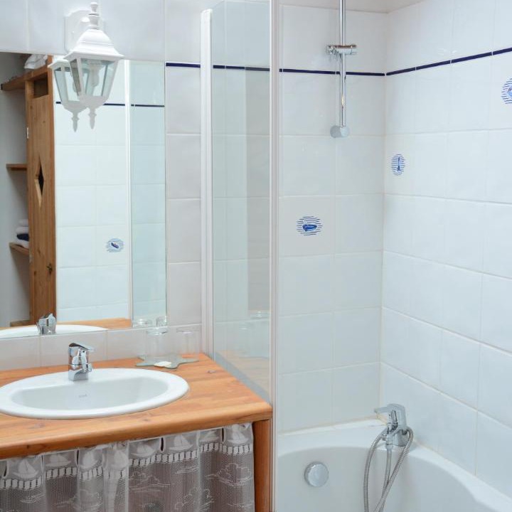 Photo of Others in La Chapelle-de-Brain