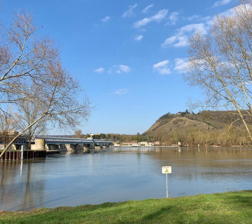 Photo of Others in Pitres