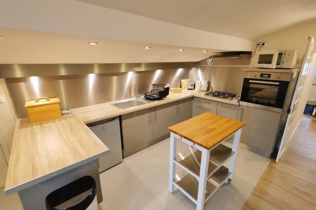 Photo of Kitchen in Bagneres-de-Bigorre