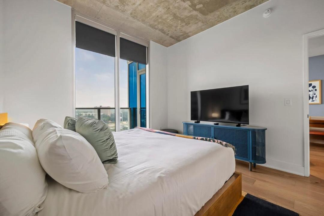 Photo of Bedroom in Rainey Street Historic District