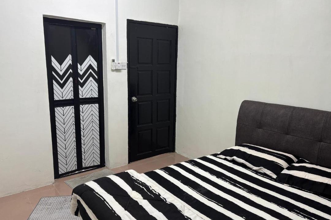 Photo of Bedroom in Teluk Intan