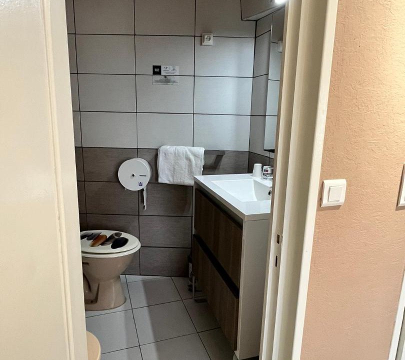 Photo of Bathroom in Limoux