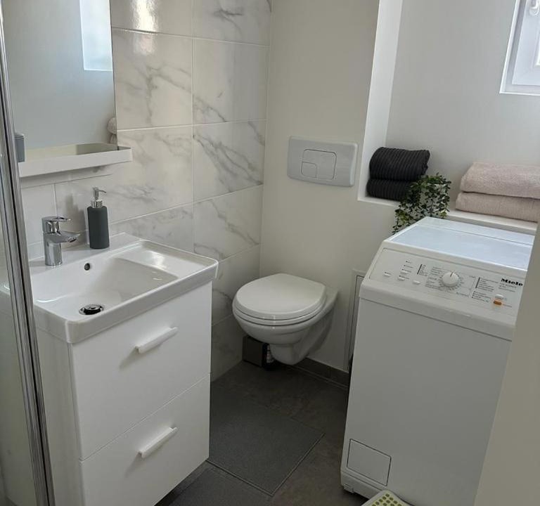 Photo of Bathroom in Vitry-sur-Seine