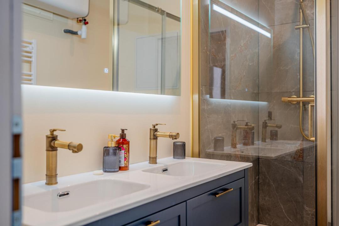 Photo of Bathroom in Secteur 2