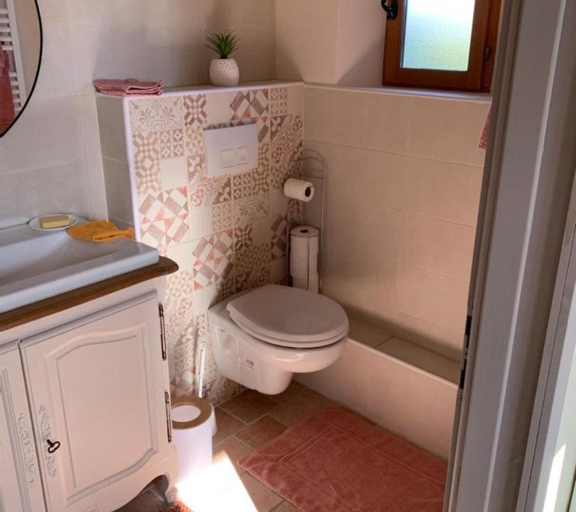 Photo of Bathroom in Vitot