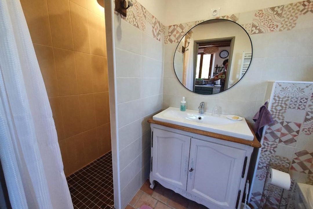 Photo of Bathroom in Vitot