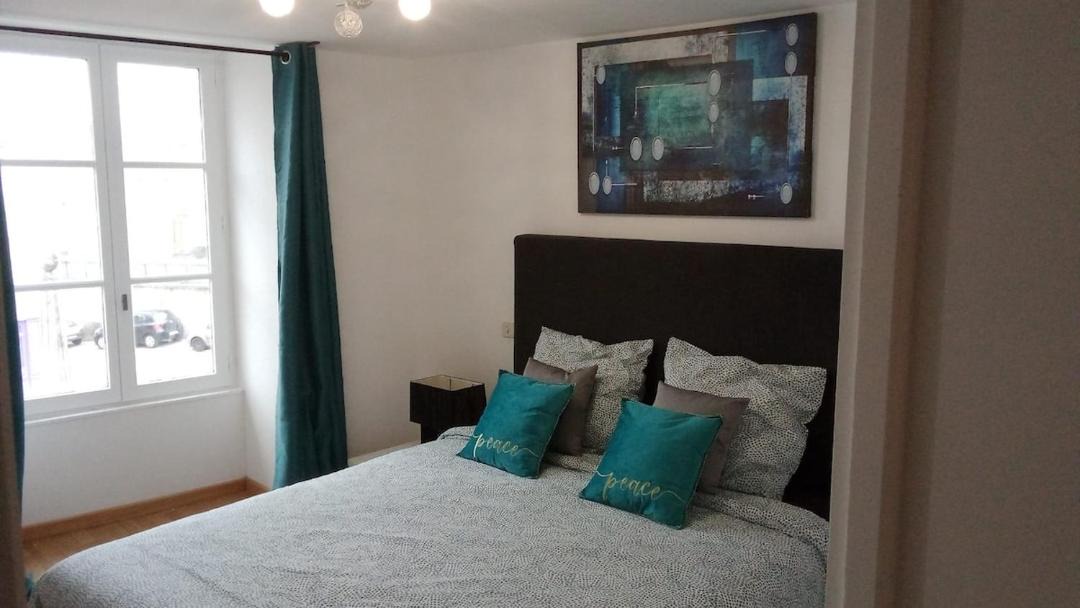 Photo of Bedroom in Champlitte