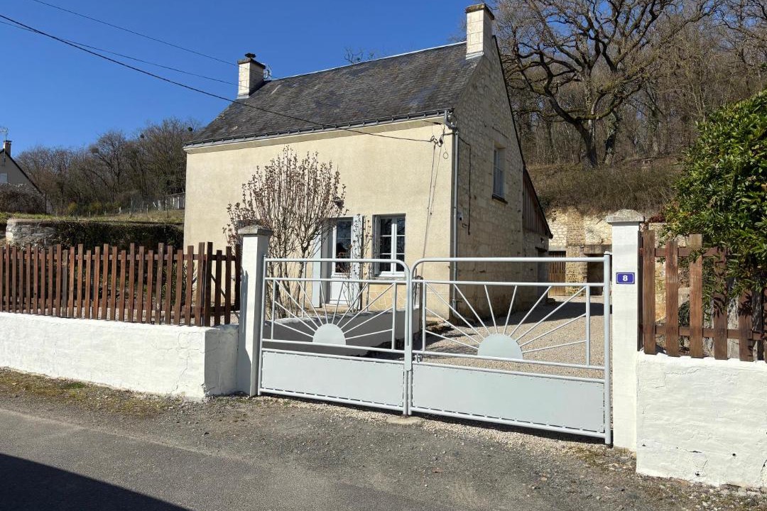 Photo of Others in Cravant-les-Coteaux