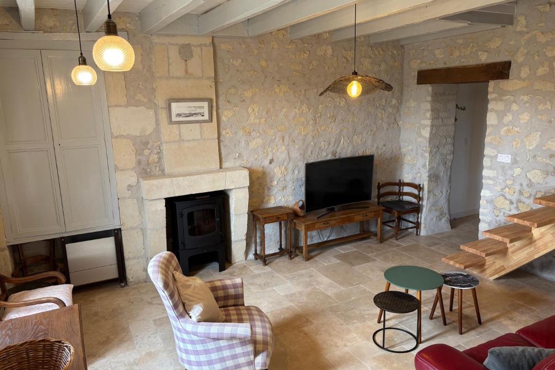 Photo of Others in Cravant-les-Coteaux