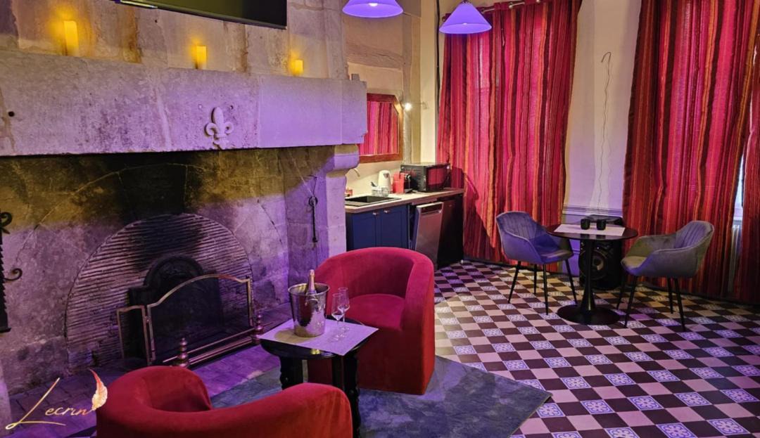 Photo of Others in Orbec