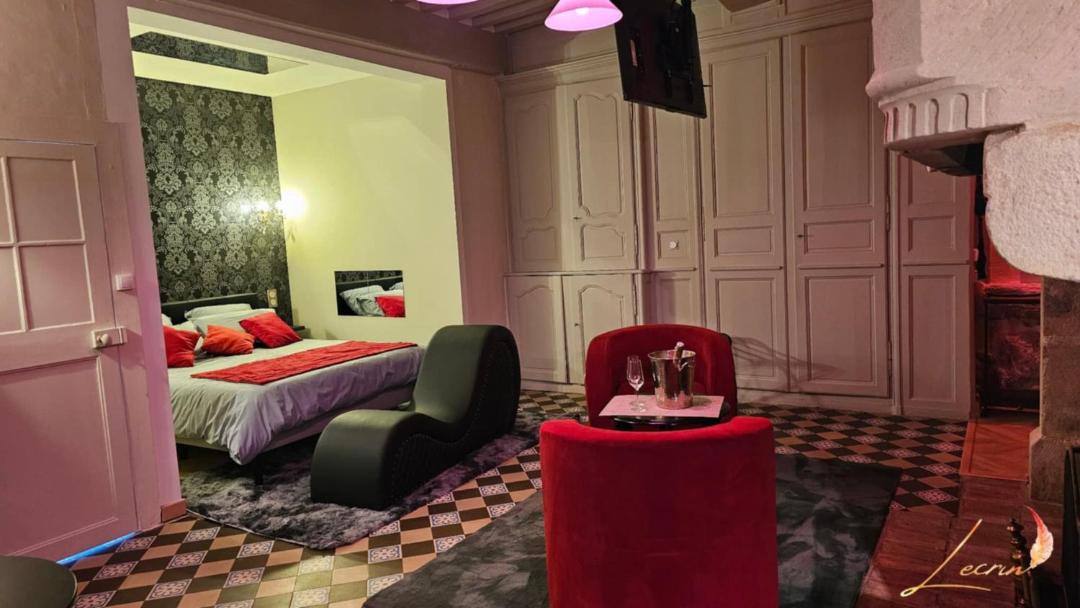 Photo of Bedroom in Orbec