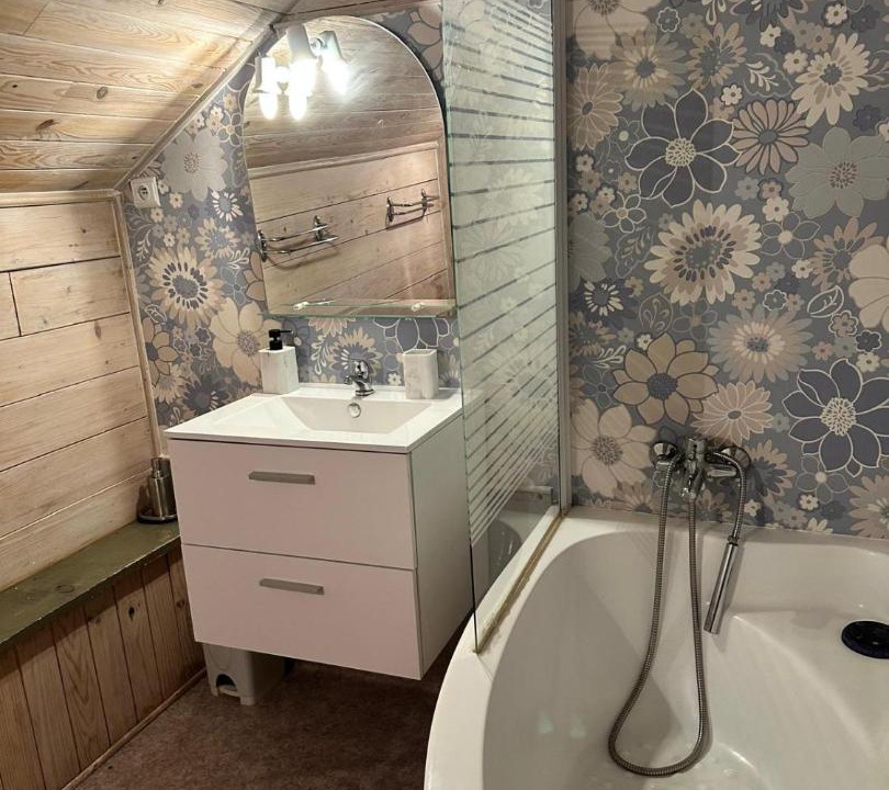 Photo of Bathroom in Meilhac