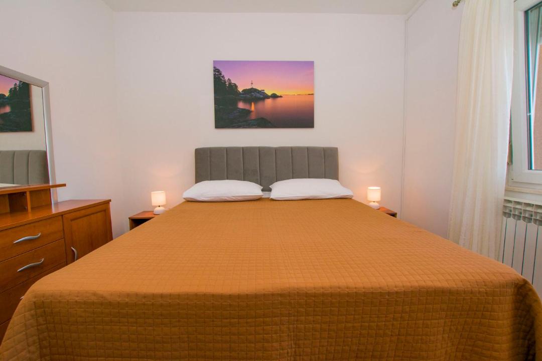 Photo of Bedroom in Tkon