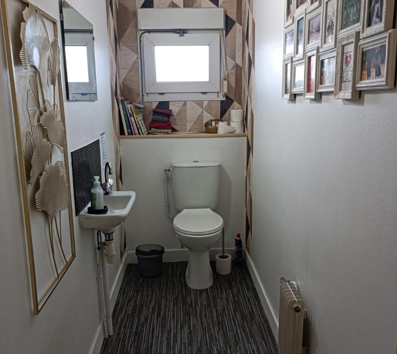 Photo of Bathroom in Chateau-du-Loir