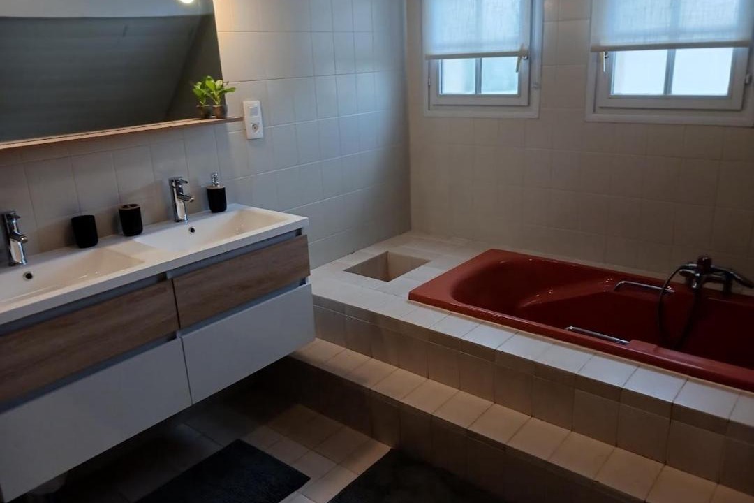 Photo of Bathroom in Nay