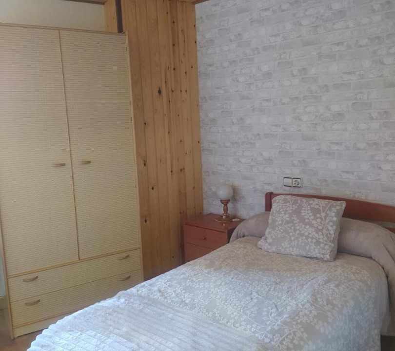 Photo of Bedroom in Sigues