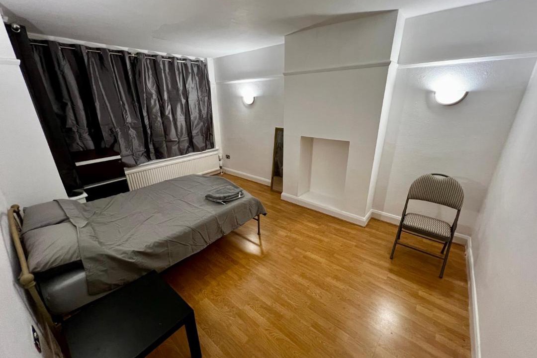 Photo of Bedroom in Woodside