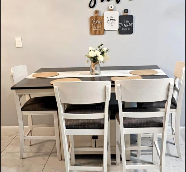 Photo of Kitchen in Edinburg