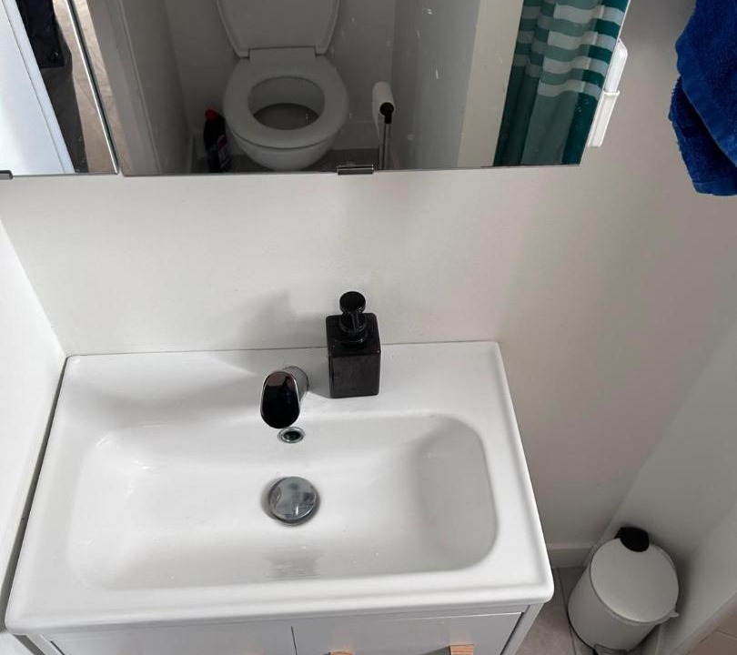 Photo of Bathroom in Liberation