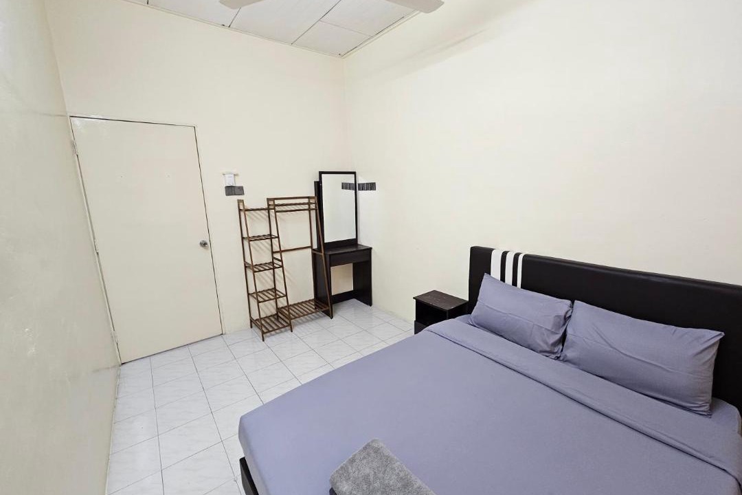 Photo of Bedroom in Taman Wah Keong
