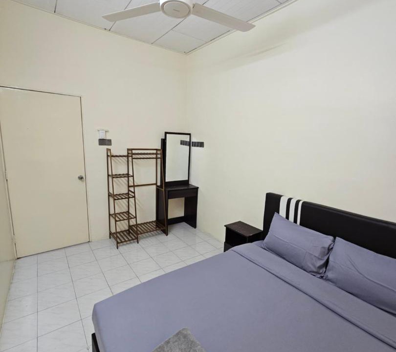 Photo of Bedroom in Taman Wah Keong