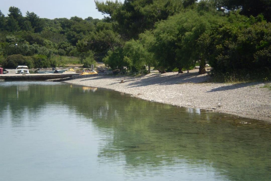 Photo of Others in Loviste