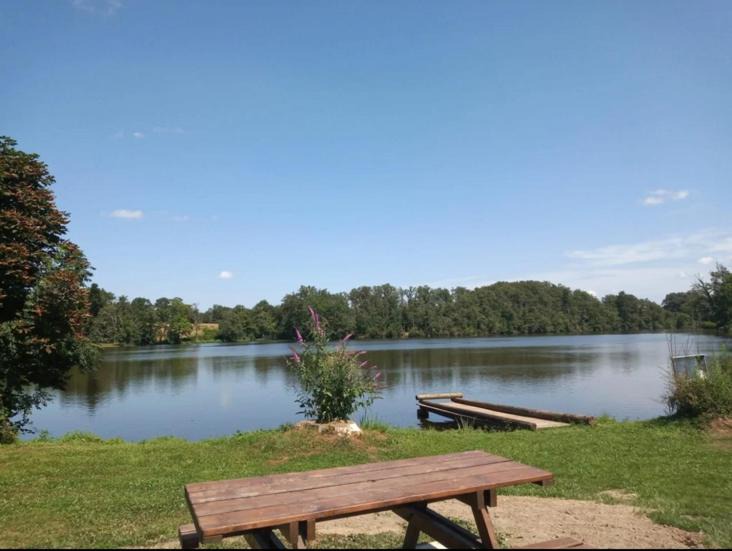 Photo of Others in Mailhac-sur-Benaize