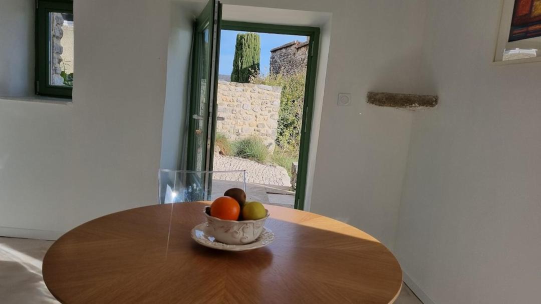 Photo of Others in Valaurie