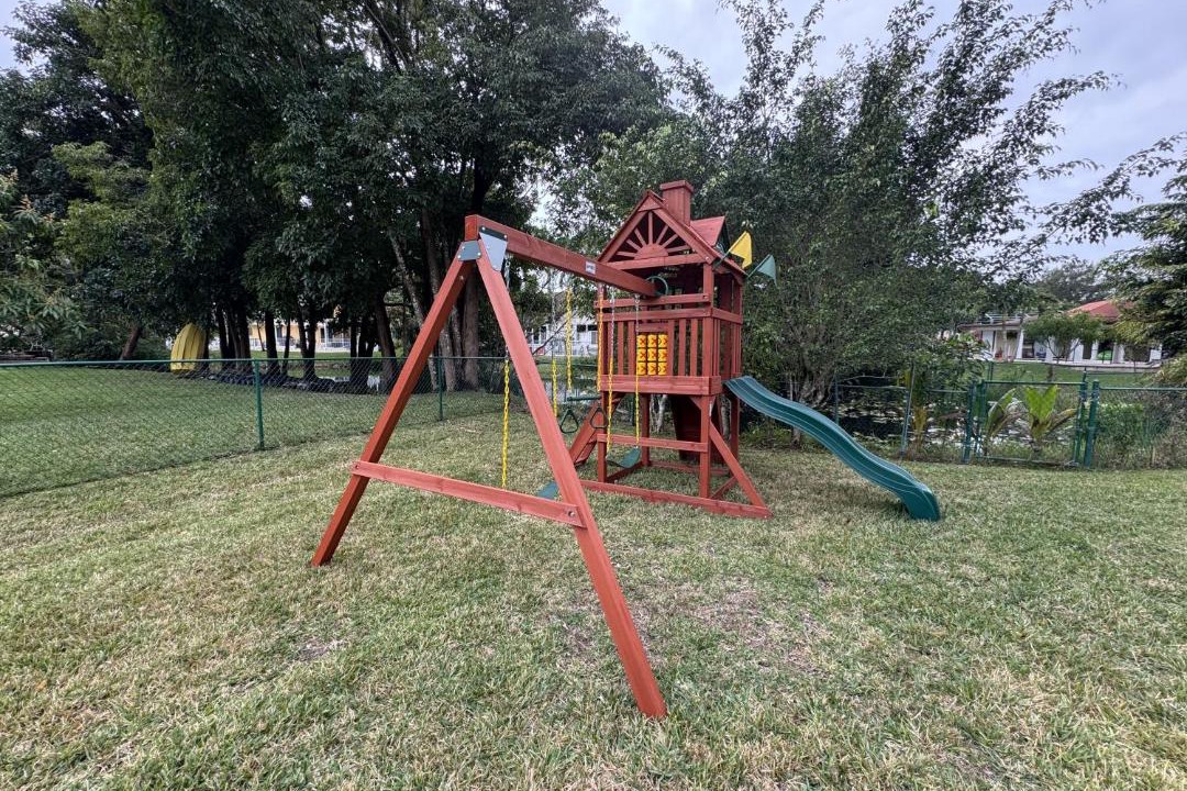 Photo of Others in Plantation