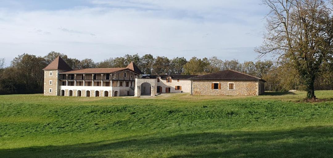 Photo of Buildings in Bourdeilles