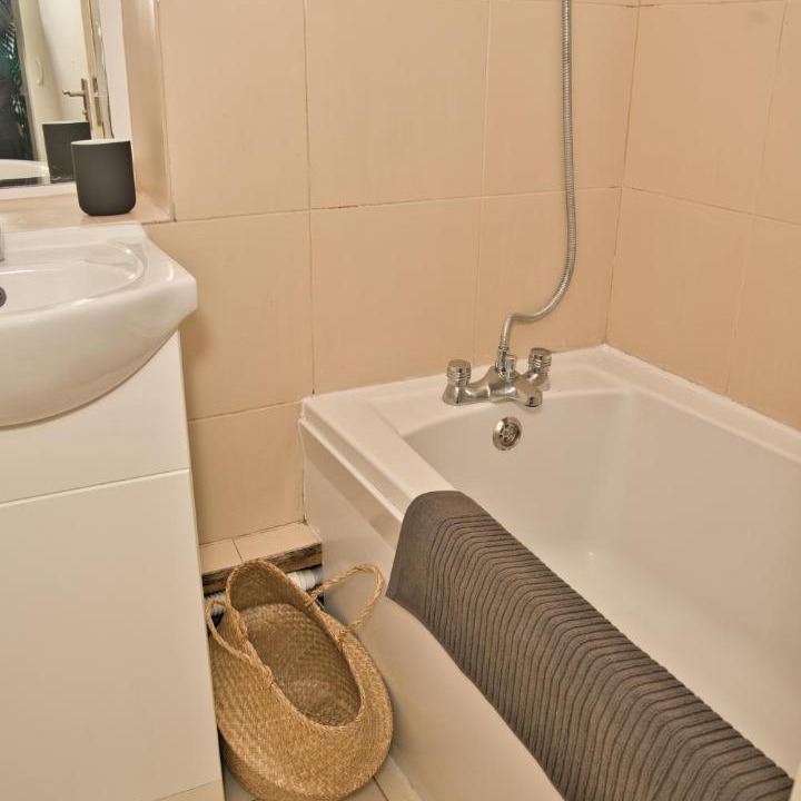 Photo of Bathroom in Swiss Cottage