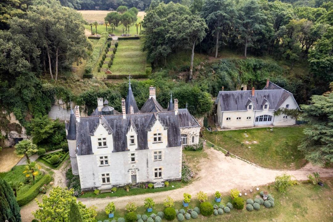 Photo of Others in Chenehutte-Treves-Cunault