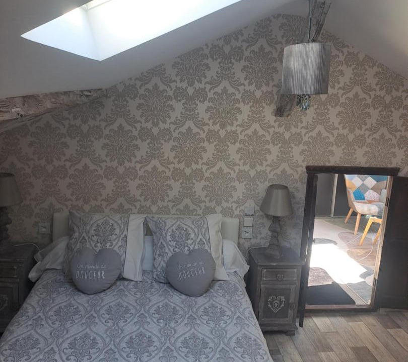 Photo of Bedroom in Izaut-de-l'Hotel